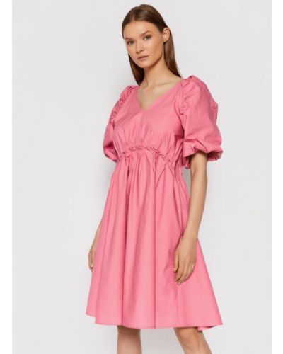 Rochie cu croială lejeră Gestuz roz