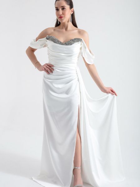 Saténové večerné šaty s lodičkovým výstrihom Lafaba biela