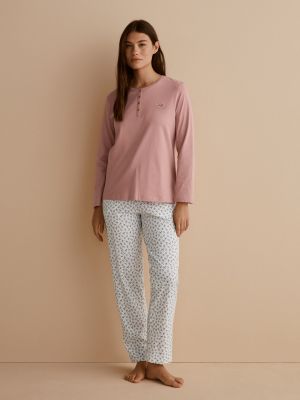 Pijama con estampado énfasis rosa