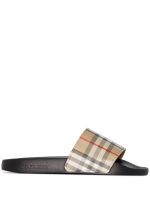 Chaussons Burberry femme