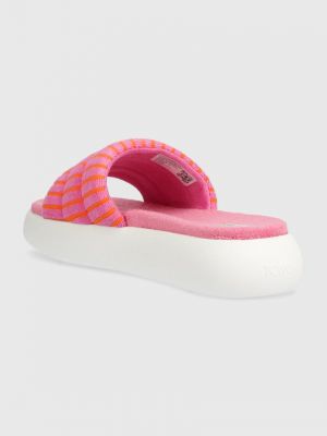 Papuci cu platformă Toms roz