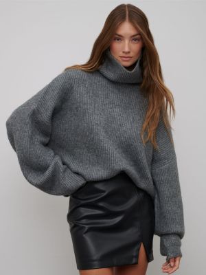 Pullover Rære By Lorena Rae hall