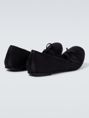 Сатенени ниски обувки Balenciaga черно