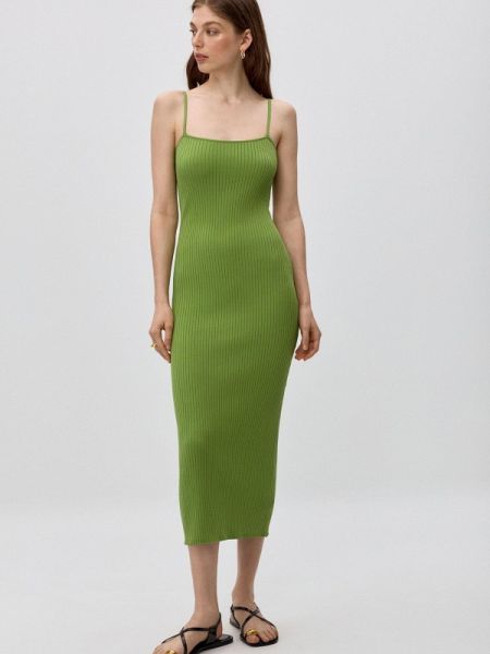 Платье-свитер Sela зеленое