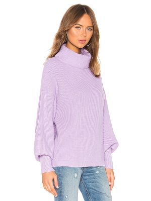 Jersey cuello alto Superdown violeta