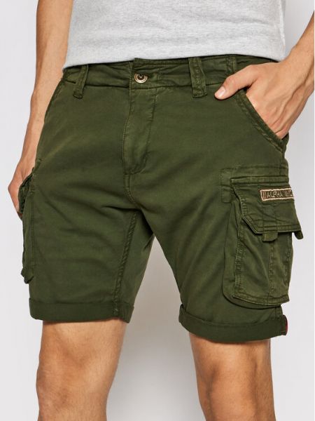 Kratke hlače slim fit Alpha Industries zelena
