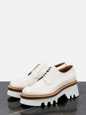 Zapatos derby de cuero Chloé blanco