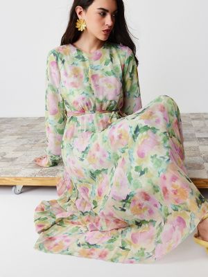 Sukienka szyfonowa w kwiatki pleciona Trendyol