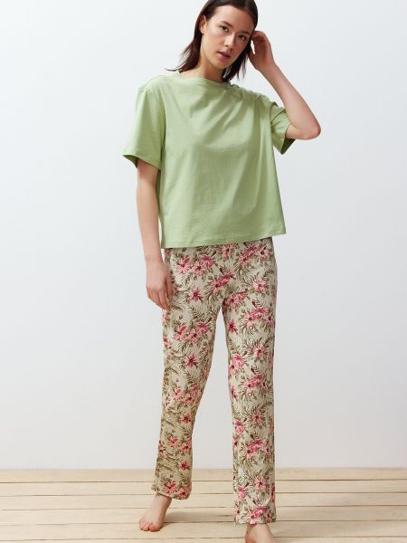 Pletené kvetinové bavlnené pyžamo Trendyol zelená