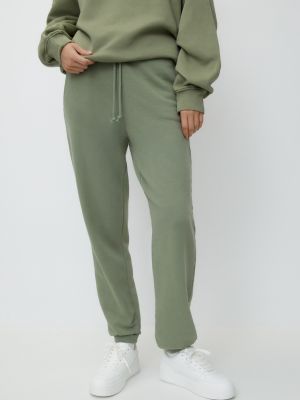 Teplákové nohavice Pull&bear zelená
