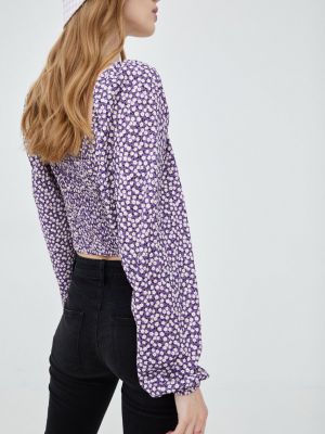 Блуза в квіточку з принтом Noisy May фіолетова