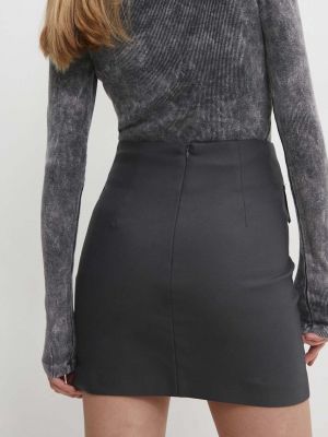 Mini sukně Answear Lab šedé