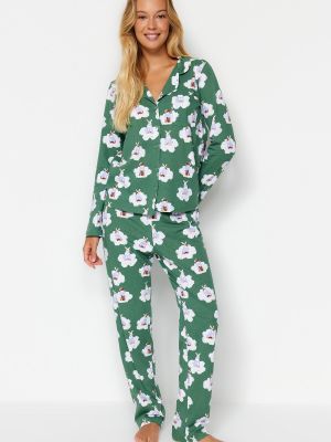 Пижама с принт с животински шарки Trendyol зелено