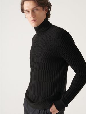 Kokvilnas slim fit džemperis ar augstu apkakli Avva melns