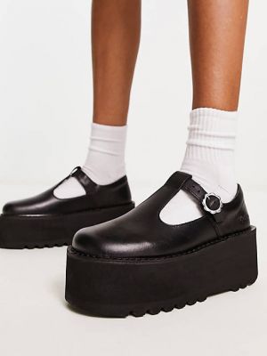 Кожаные туфли на платформе Kickers черные