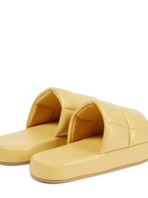 Prešívané sandále na platforme Stand Studio žltá