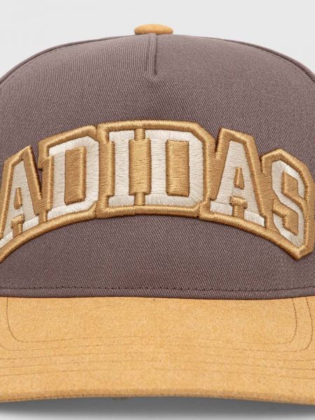 Kapa s printom Adidas Originals smeđa