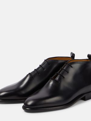 Čipkované kožené šnurovacie členkové topánky The Row čierna