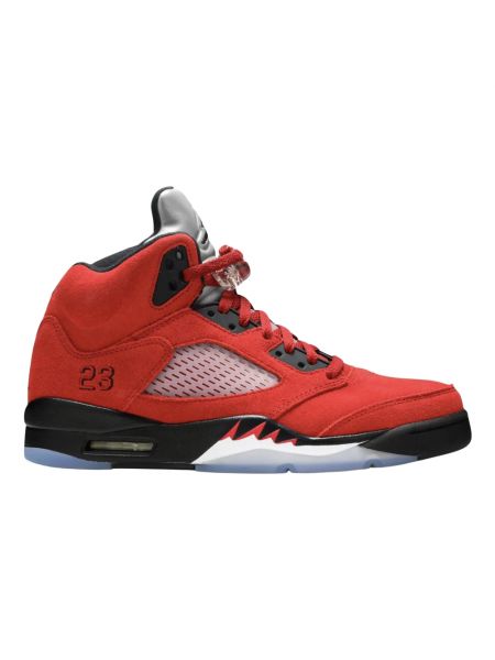 Baskets Nike Jordan rouge