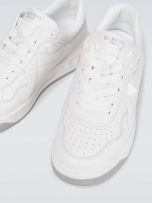 Bőr sneakers Valentino Garavani fehér