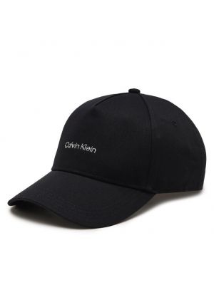 Черная кепка Calvin Klein