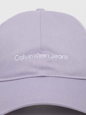 Czapka z daszkiem bawełniana Calvin Klein Jeans fioletowa