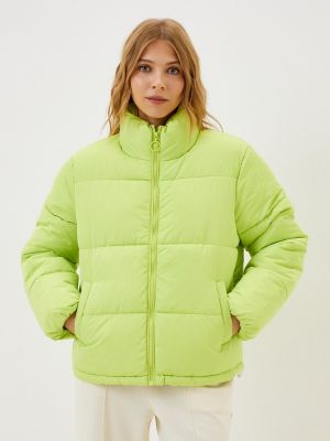 Утепленная демисезонная куртка Befree зеленая
