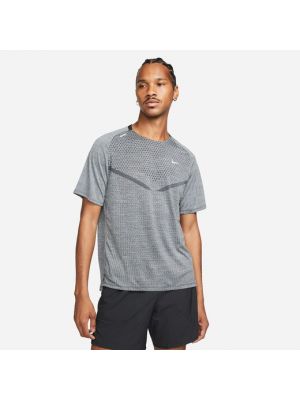 Camiseta Nike gris