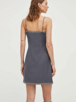 Vlněné mini šaty Remain šedé
