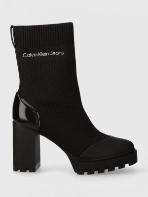 Kozačky na podpatku na platformě Calvin Klein Jeans černé
