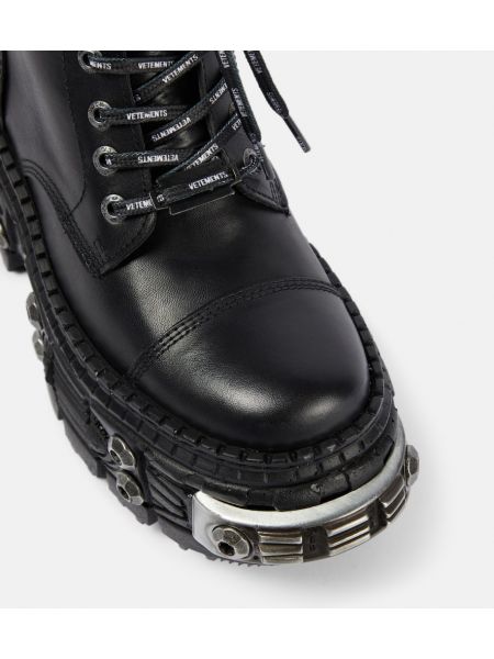 Kožené kotníkové boty Vetements černé