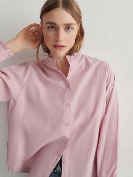 Рубашка с рюшами Reserved розовая