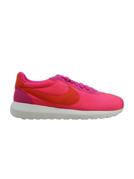 Кроссовки Nike Roshe розовые