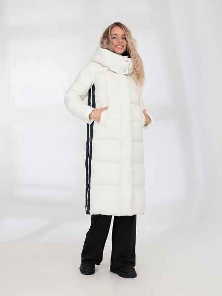 Белое пальто Vitacci