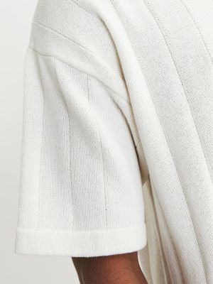 Памучен пуловер Jack & Jones бяло