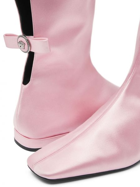 Auliniai batai satino Versace rožinė