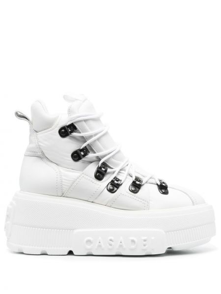 Обувки до глезена на платформе Casadei бяло