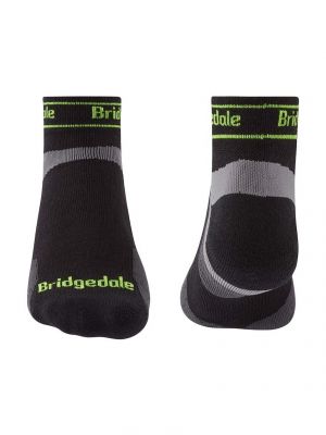 Nogavice iz merina Bridgedale črna