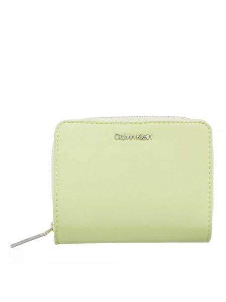 Зеленый кошелек Calvin Klein