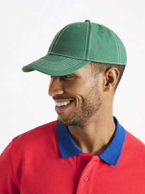 Kepurė su snapeliu Celio žalia