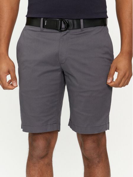 Shorts slim Calvin Klein gris
