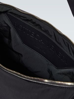 Usnjena crossbody torbica Bottega Veneta črna