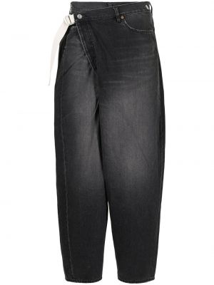 Drapert overdimensjonert tapered fit jeans Attachment svart