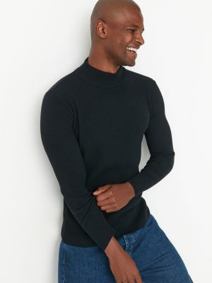 Пуловер от рипсено кадифе Trendyol черно
