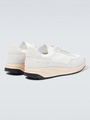 Sneakers in pelle scamosciata Common Projects bianco