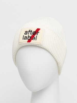 Вовняна шапка After Label