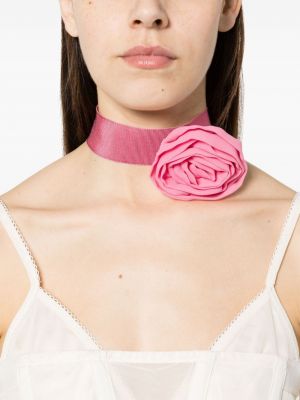 Kaklarota ar ziediem Blumarine rozā