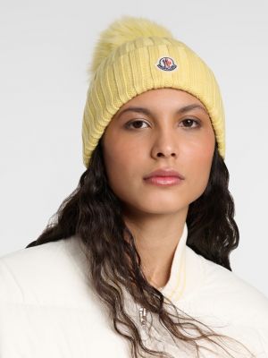 Шерстяная шапка Moncler желтая