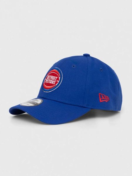 Niebieska czapka z daszkiem New Era