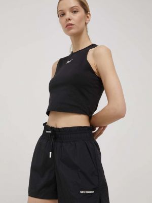 Pantaloni scurți